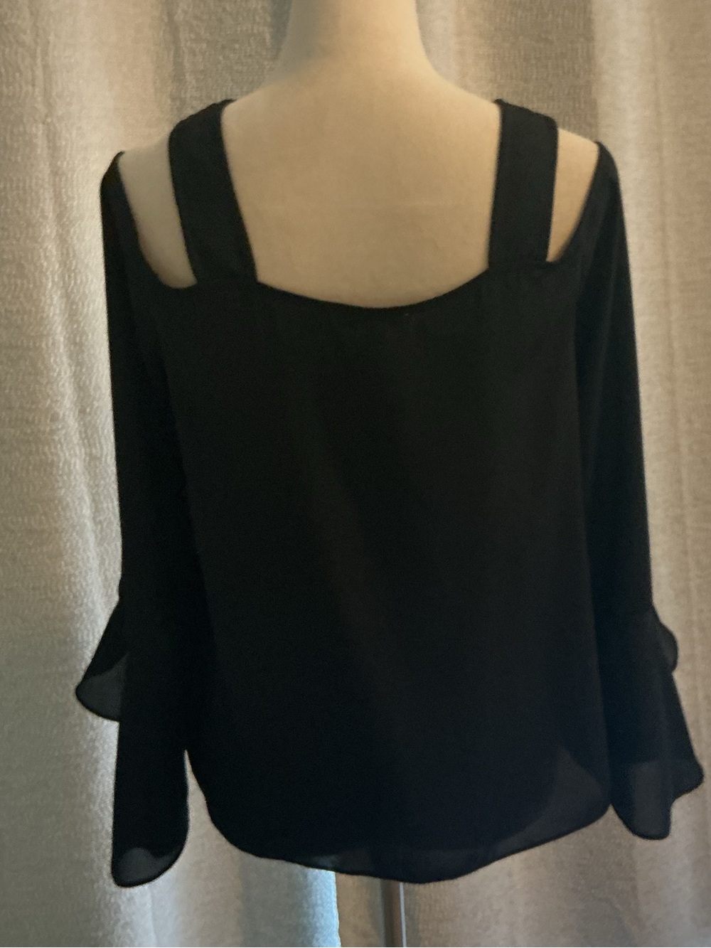 H by Halston Cold Shoulder Elegant Blouse - Picture 4 of 16